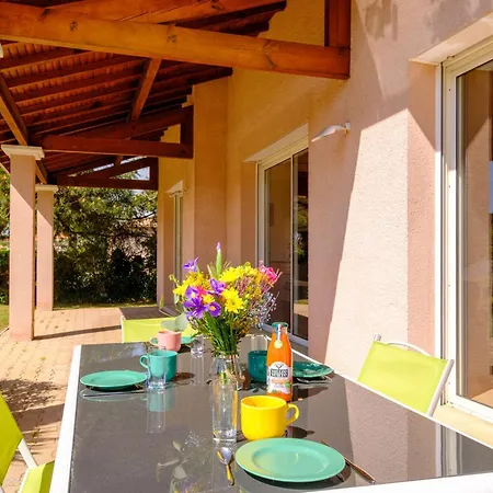 Holiday home Maison Avec Jardin - 6 Pers. - Fr-1-877-8 Biscarrosse
