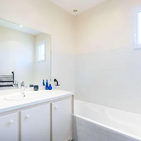Prázdninový dům Maison Avec Jardin - 6 Pers. - Fr-1-877-8 *